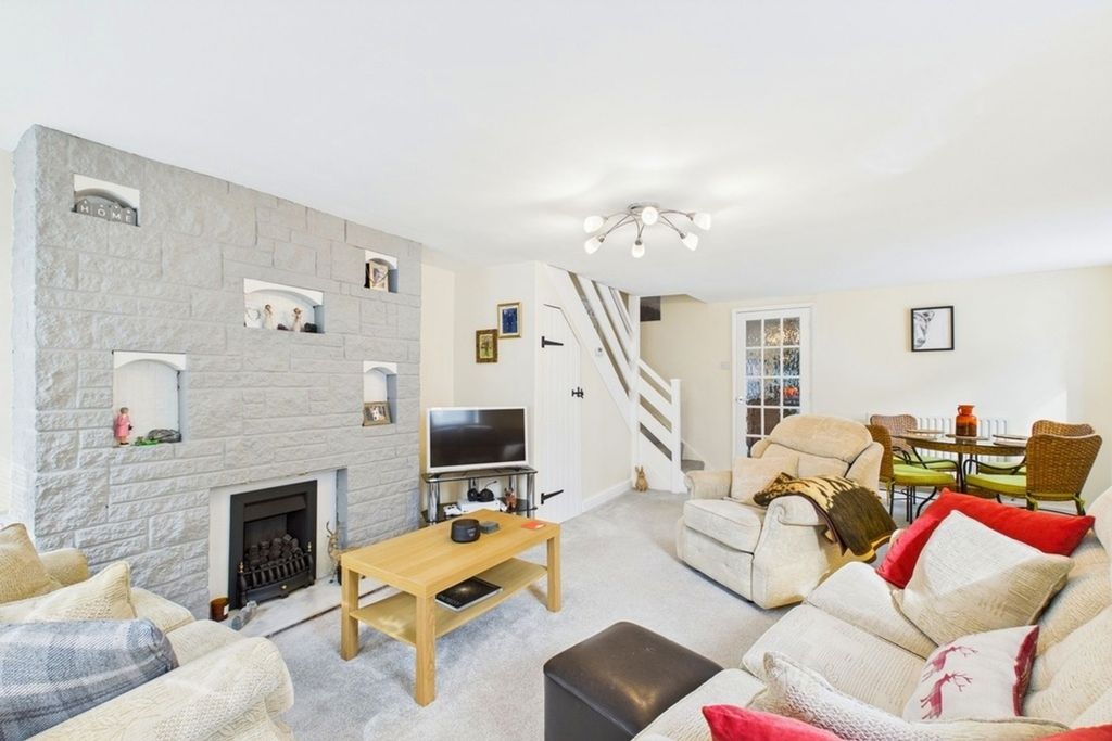 Property photo 2 of 18 Photo 5