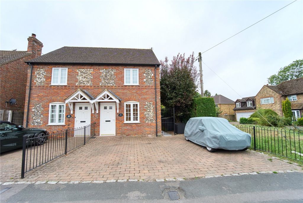 Property photo 1 of 27 Picture No. 15