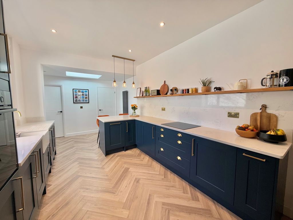 Property photo 3 of 23 Photo 19