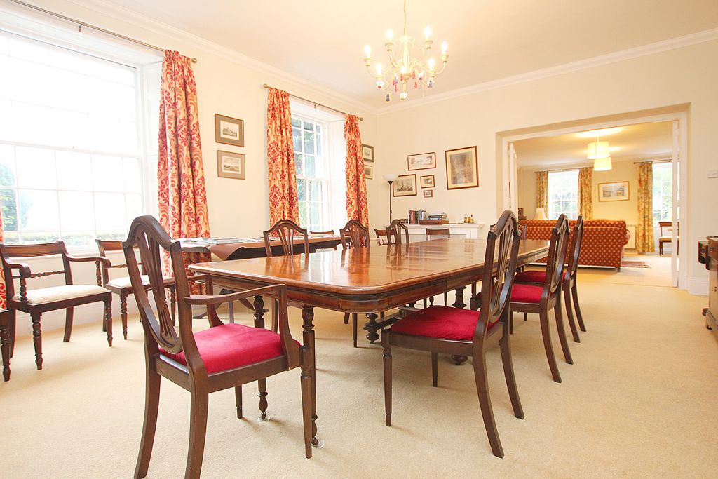 Property photo 3 of 32 Photo 2