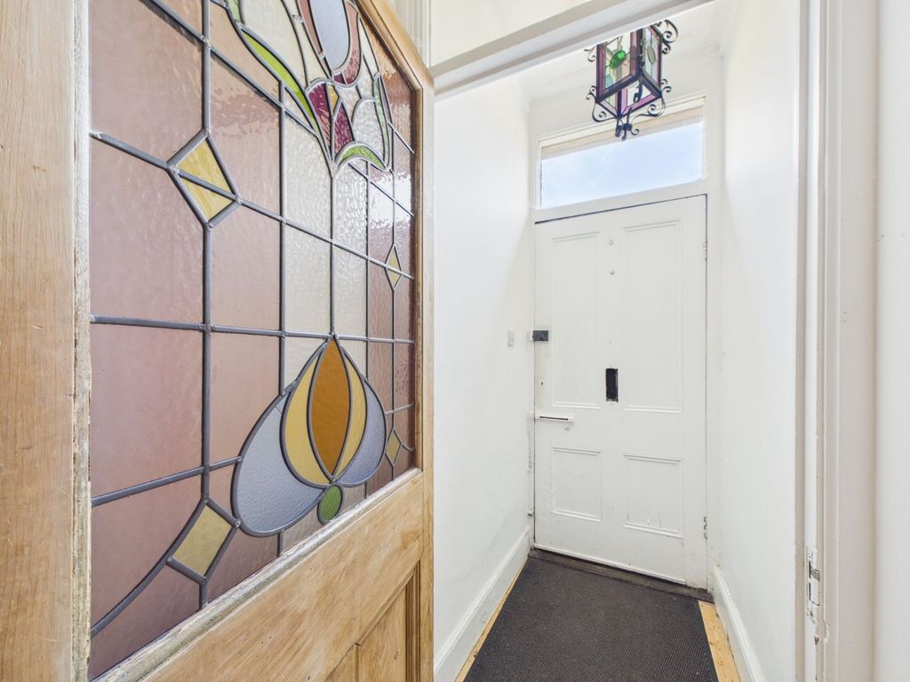 Property photo 2 of 38