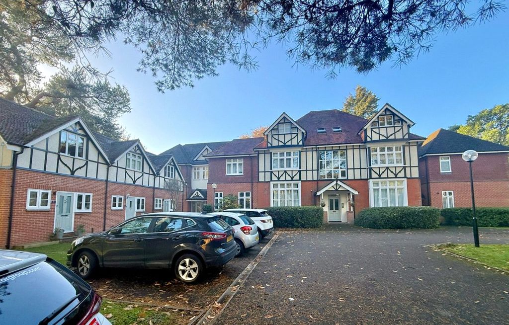 Property photo 1 of 17 Picture No. 18