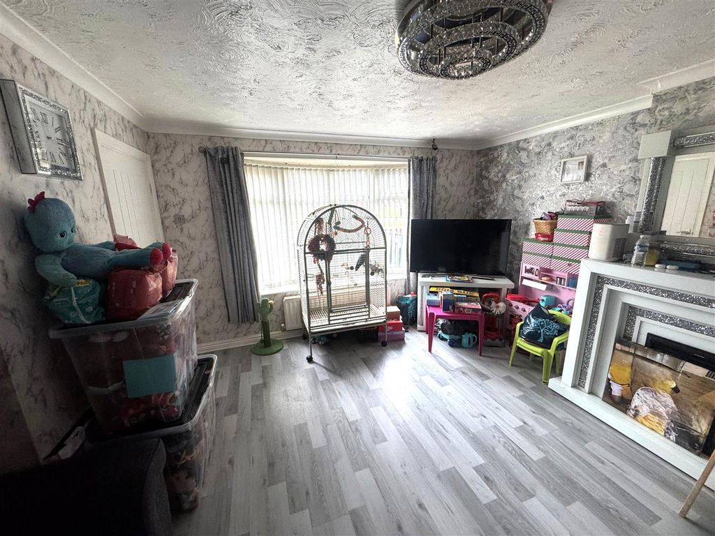 Property photo 2 of 5 3.Jpg