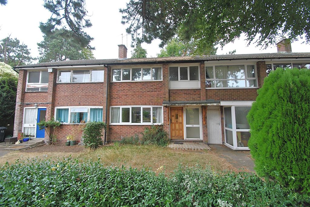 Property photo 1 of 16 Front
