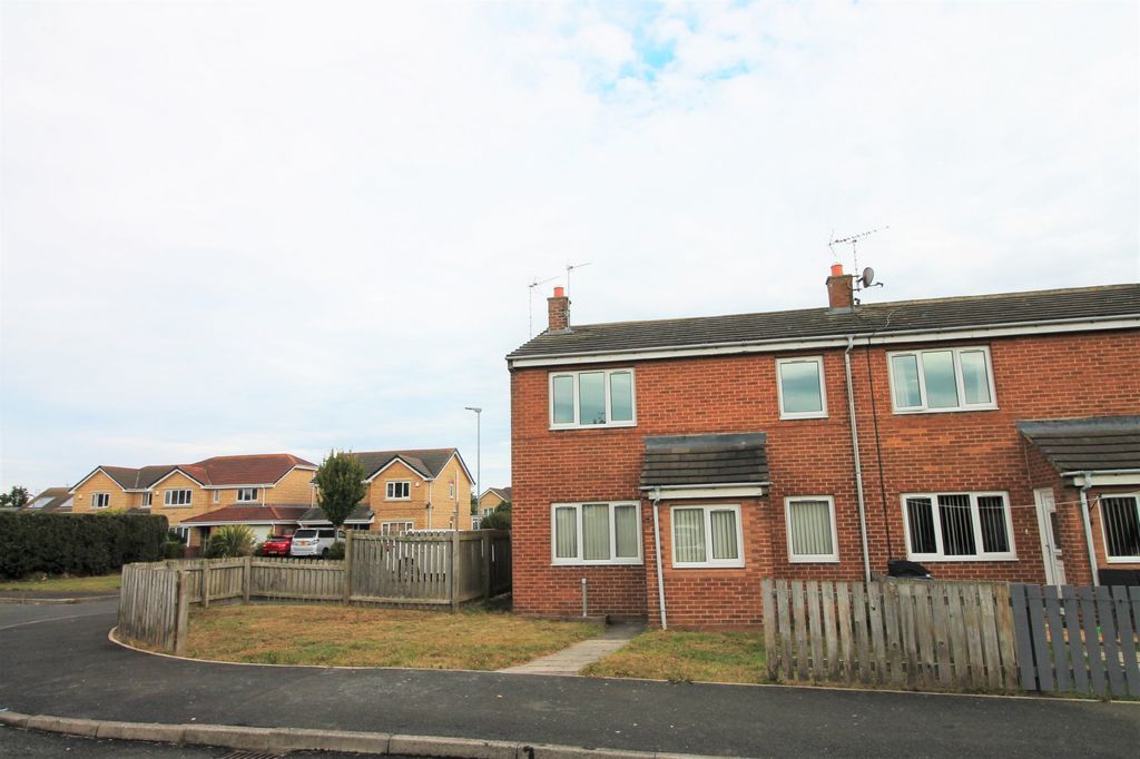 Property photo 1 of 14
