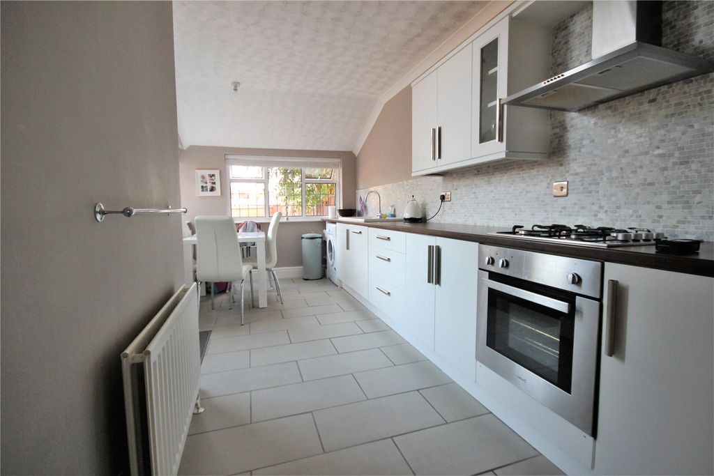 Property photo 3 of 9 Picture No. 08