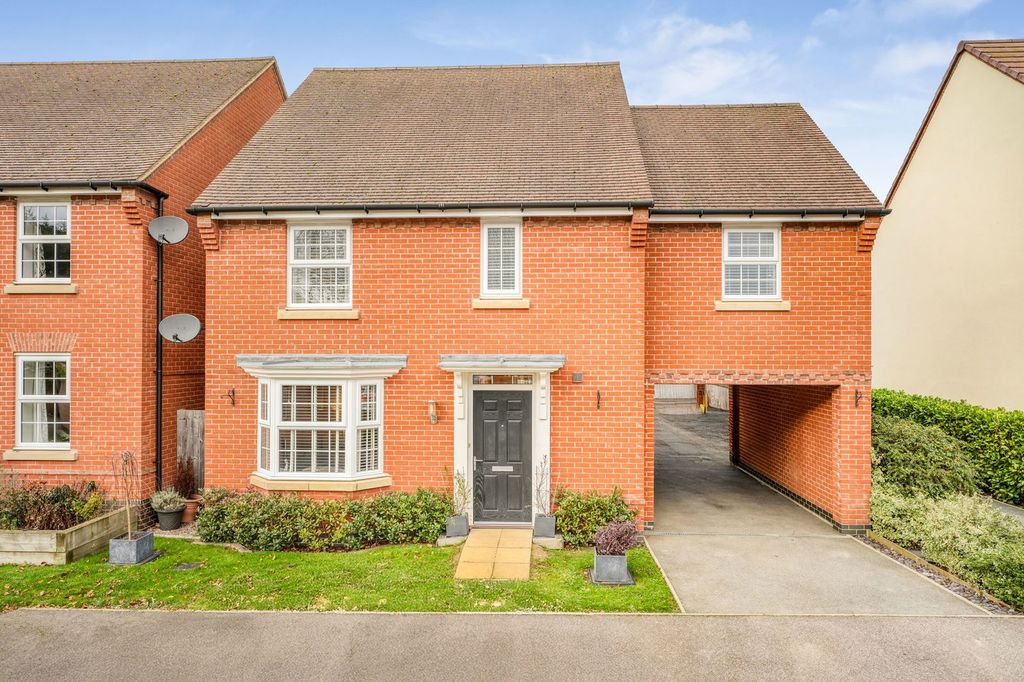 Property photo 1 of 22