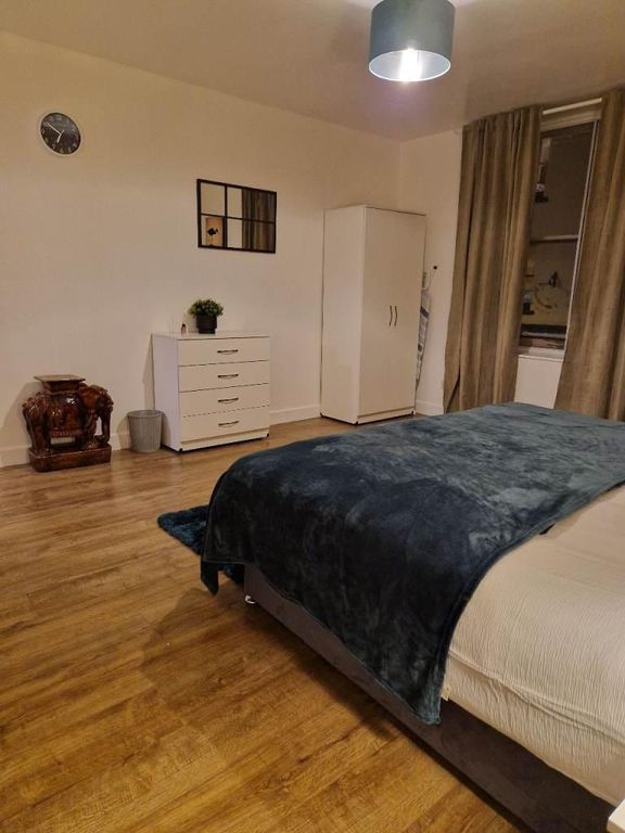 Property photo 3 of 14 Photo 3