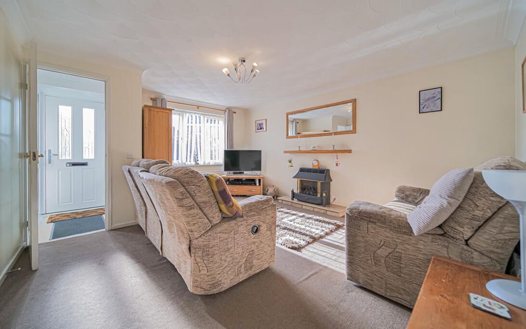 Property photo 3 of 20 P1068616.Jpg