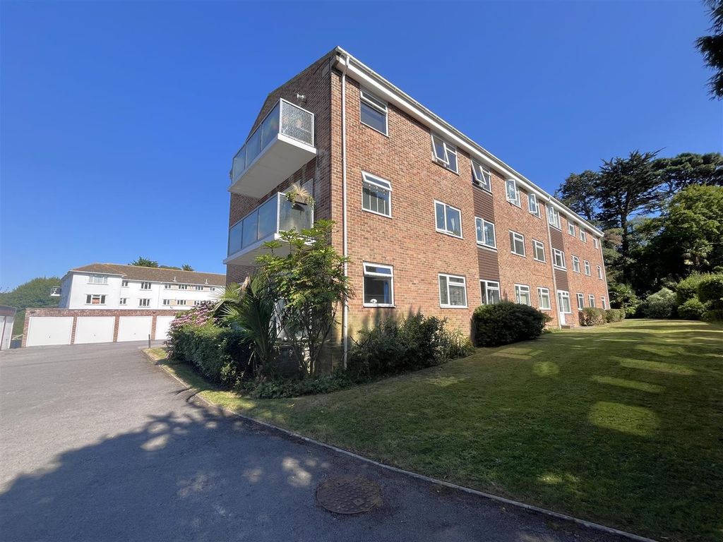 Additional image 10 of 2 bed flat for saleBincleaves Road, Rodwell DT4