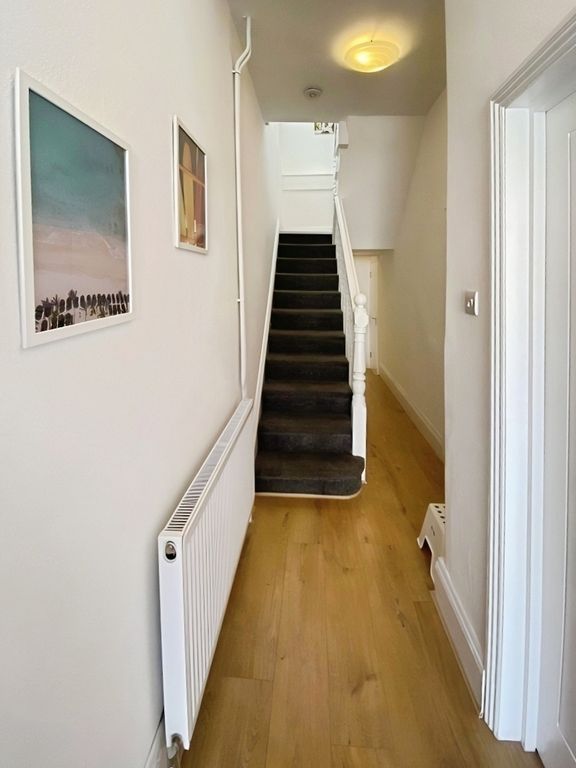 Property photo 1 of 6 Hallway