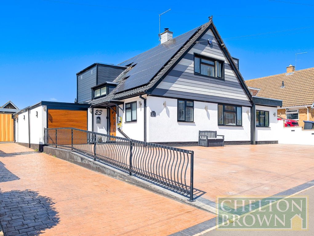 Property photo 1 of 62 Front External
