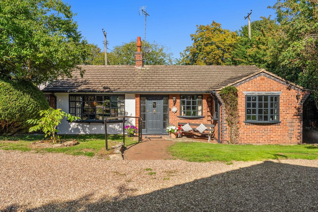Property photo 1 of 29 Hillside Flyford Flavell Worcester