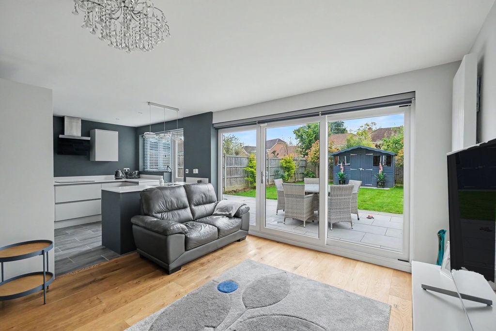 Property photo 2 of 15