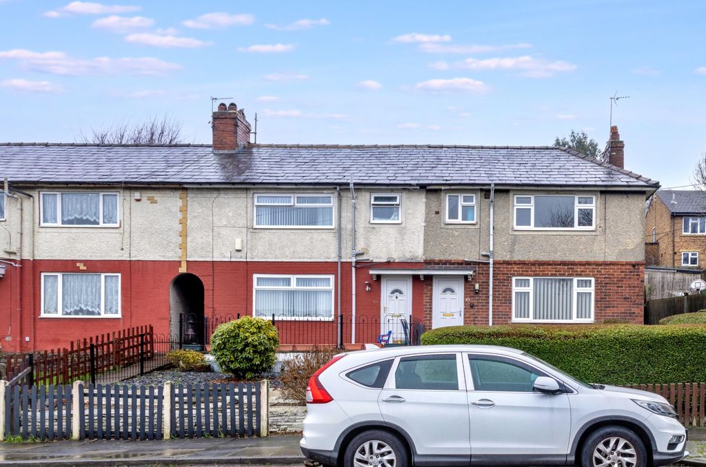 Property photo 1 of 15 103 Owlet Road, Shipley, West Yorkshire, Bd18 2En