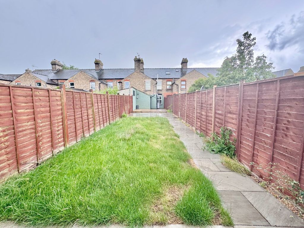 Property photo 3 of 13