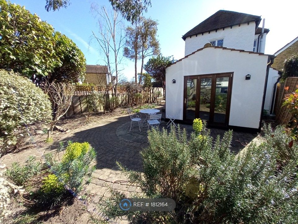 Property photo 3 of 35 Patio And Dining Room Entrance