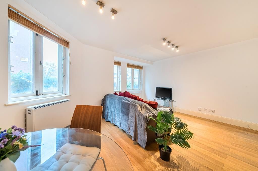 Property photo 2 of 20 Reception Room