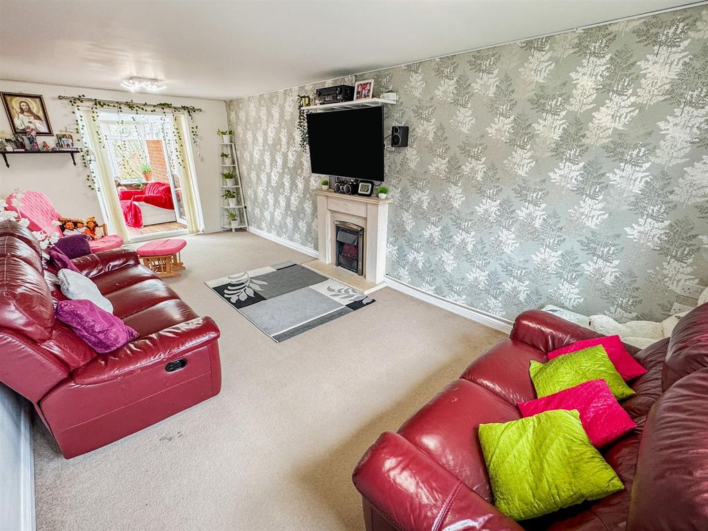 Property photo 2 of 42 Img_1732.Jpg