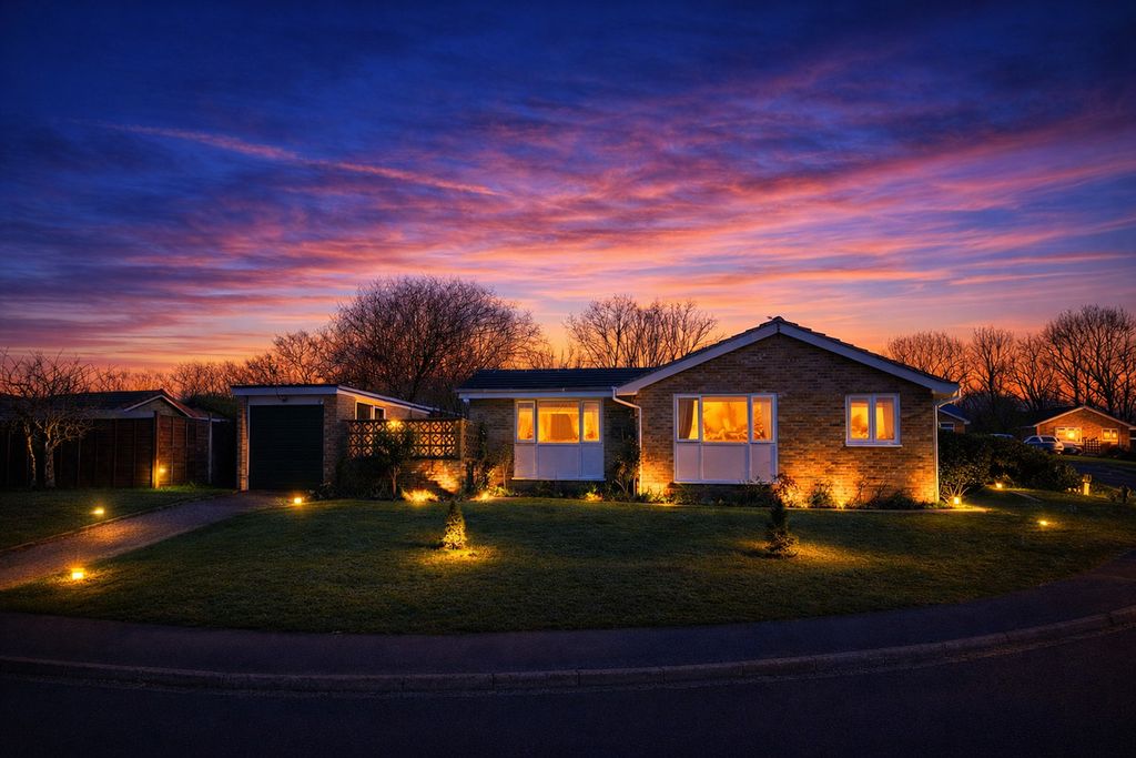 Property photo 2 of 16