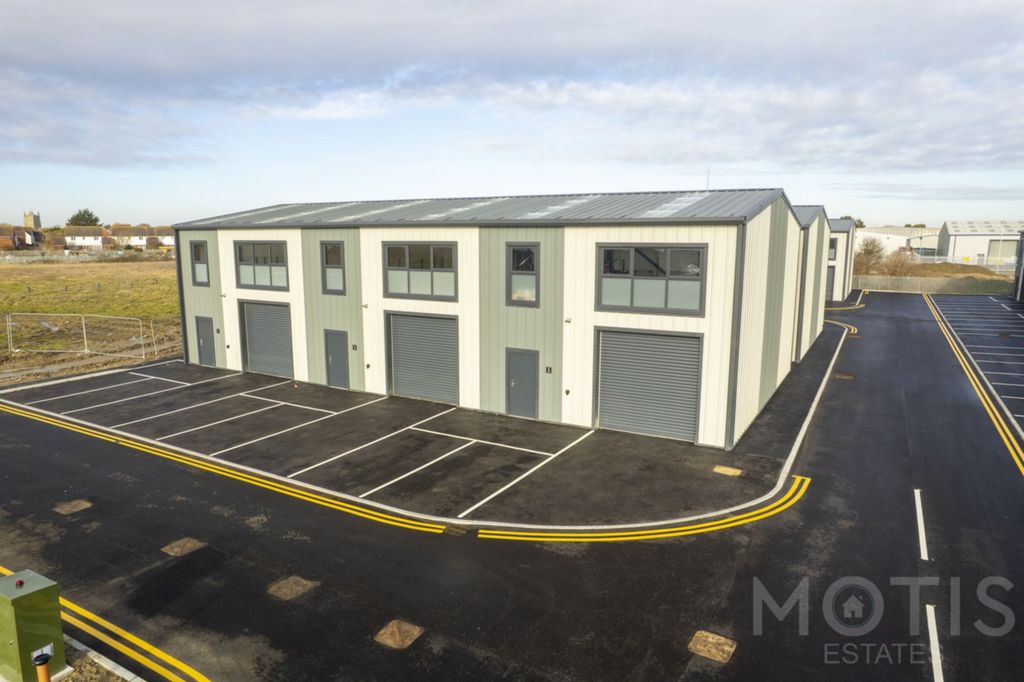 Property photo 3 of 11 Photo 3