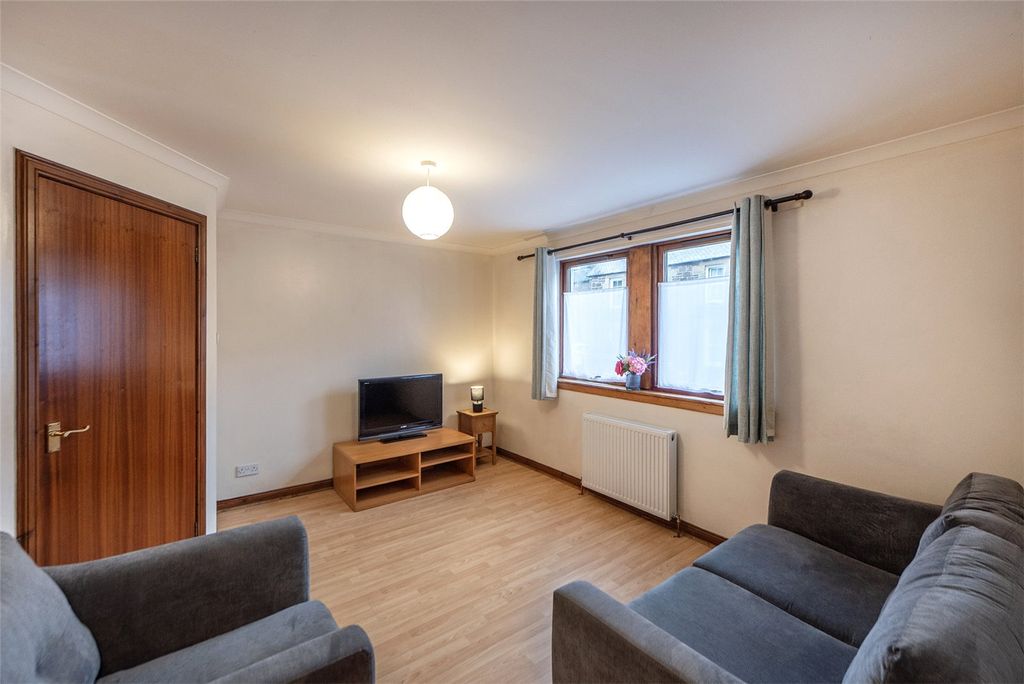 Property photo 2 of 13 Picture No. 08