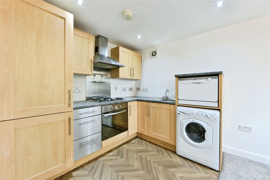 Property photo 3 of 17 Picture No. 40