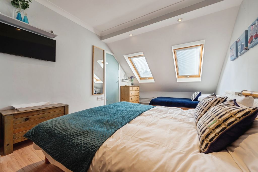 Additional image 41 of 5 bed semi-detached house for saleTreverbyn Road, Padstow, Cornwall PL28