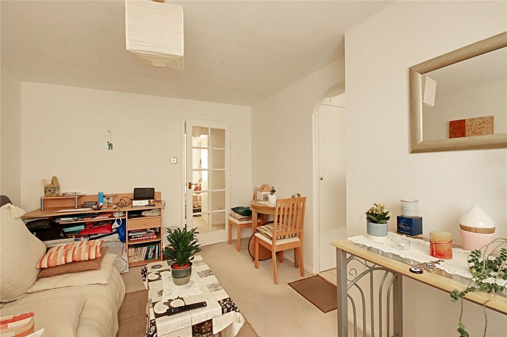 Property photo 3 of 8 Picture No. 03