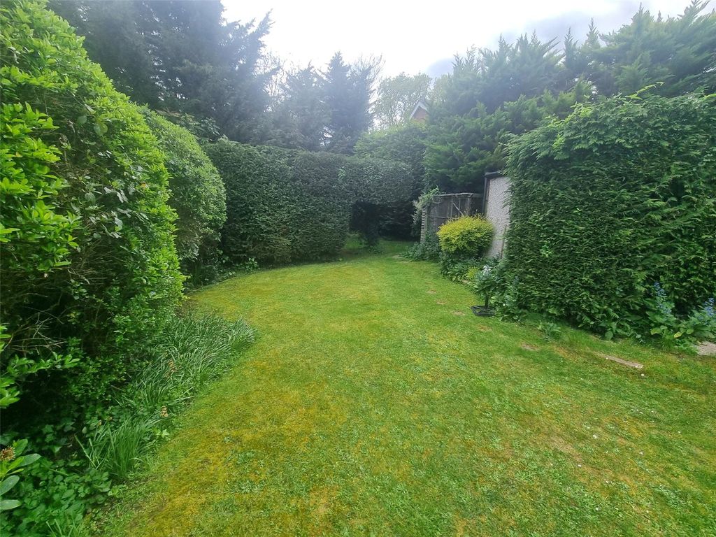 Property photo 3 of 22 Picture No. 38