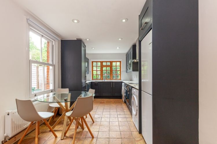 Property photo 3 of 17 263675