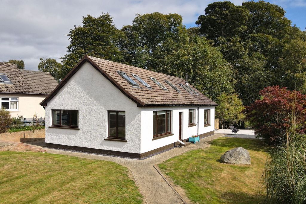 Property photo 1 of 29