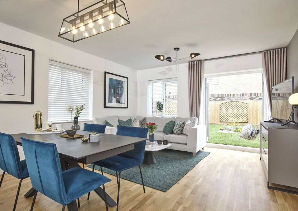 Property photo 3 of 19 Picture No. 24