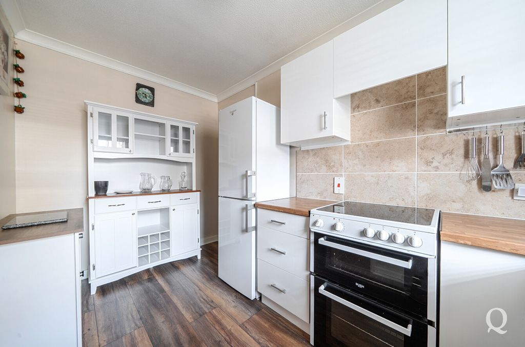 Property photo 2 of 19 613Aec9d-B0c0-406...