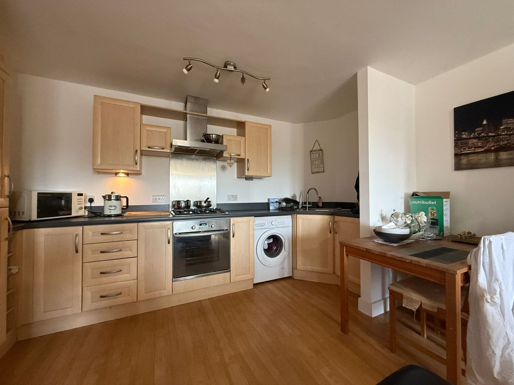 Property photo 2 of 8