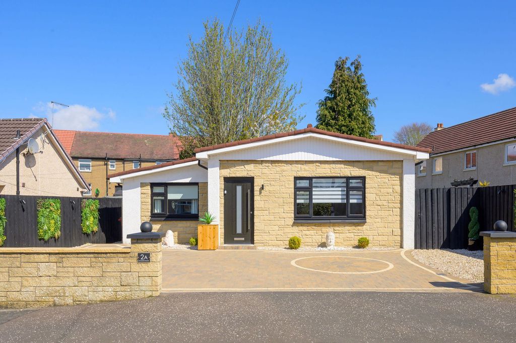 Property photo 1 of 29