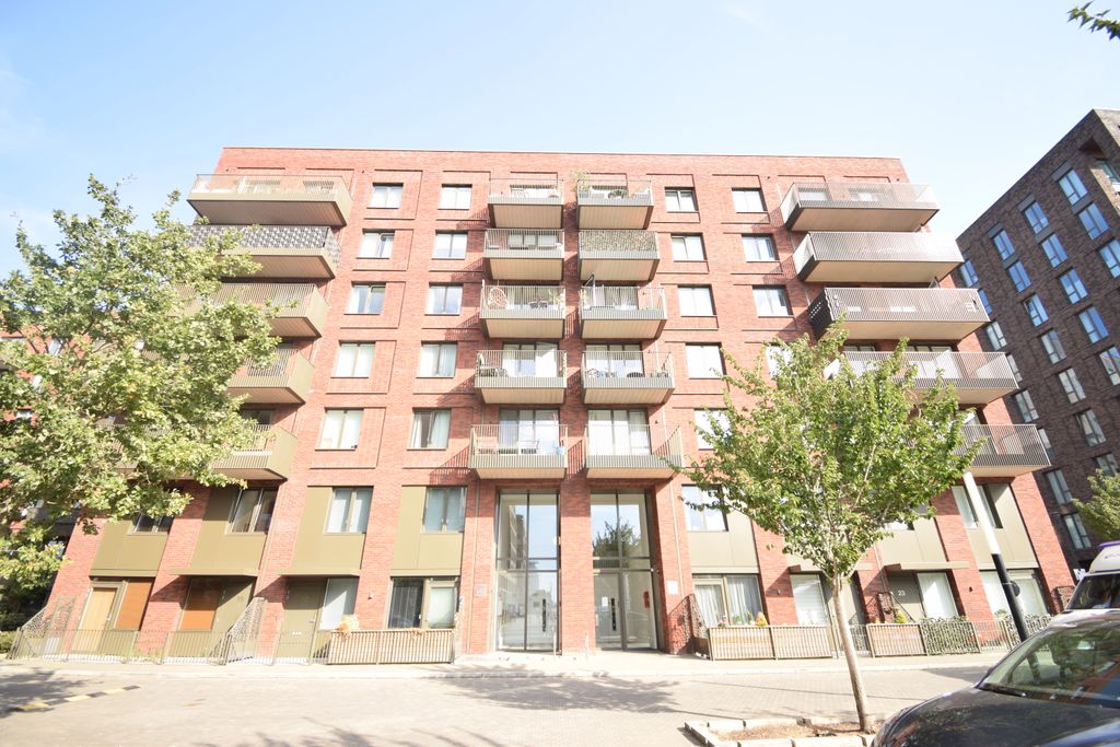 Property photo 1 of 4