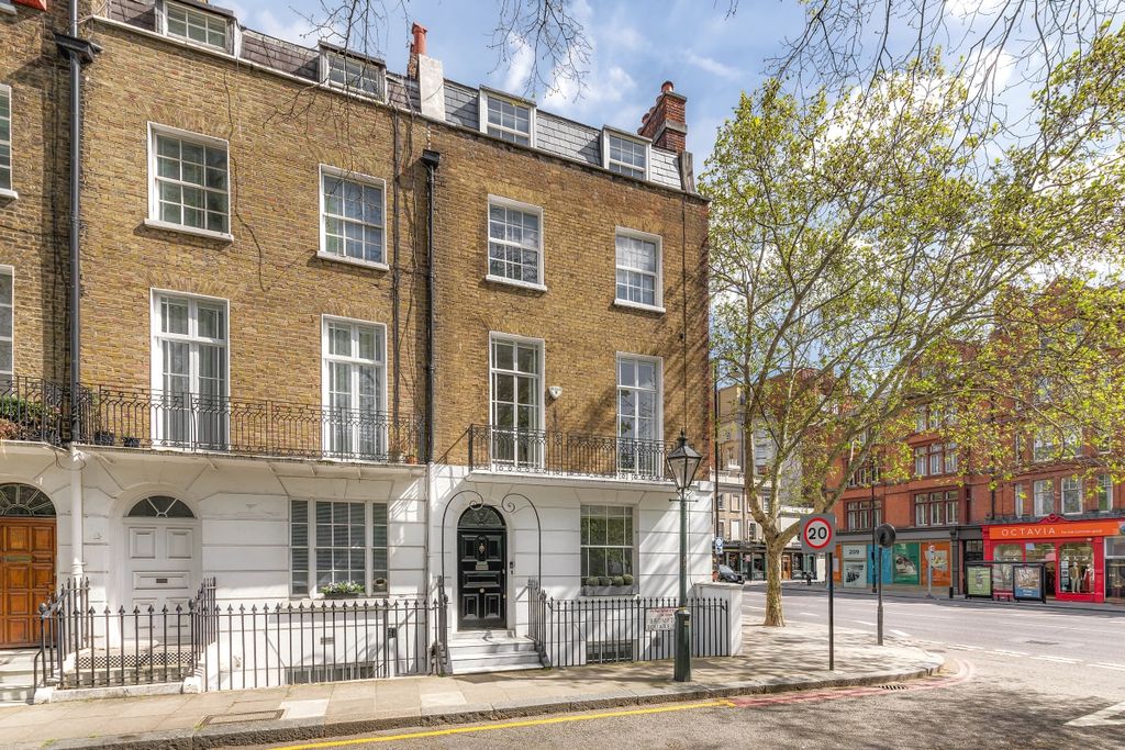 Property photo 1 of 16 Brompton Square