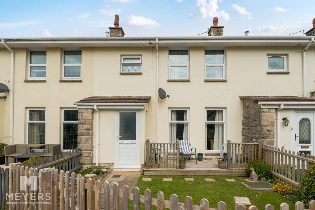 Property photo 1 of 22