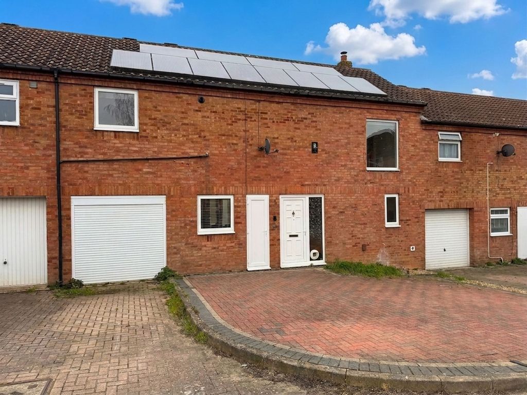 Property photo 1 of 12 Front