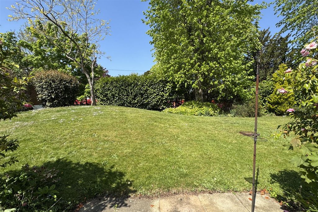 Property photo 2 of 14 Img_9197.Jpg