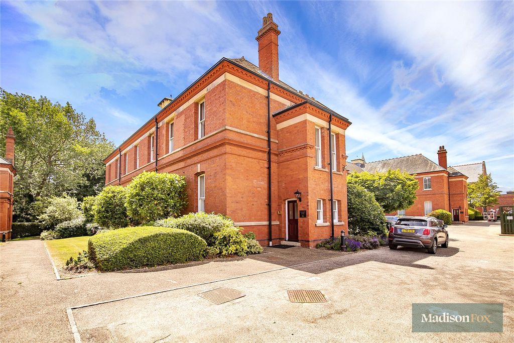 Property photo 1 of 16 Picture No. 01