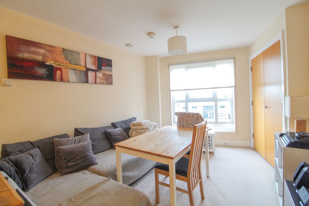 Property photo 3 of 5