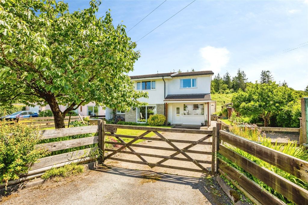 Property photo 1 of 43 Picture No. 39