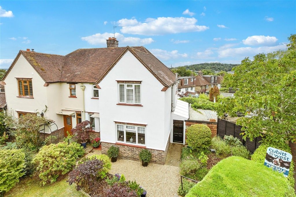 Property photo 2 of 13 External (Web)