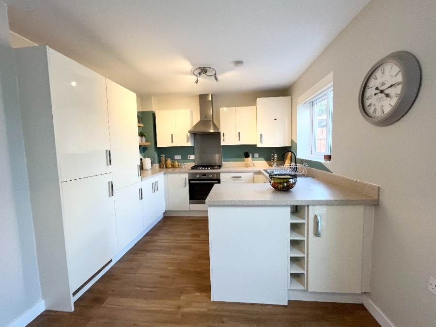 Property photo 2 of 19