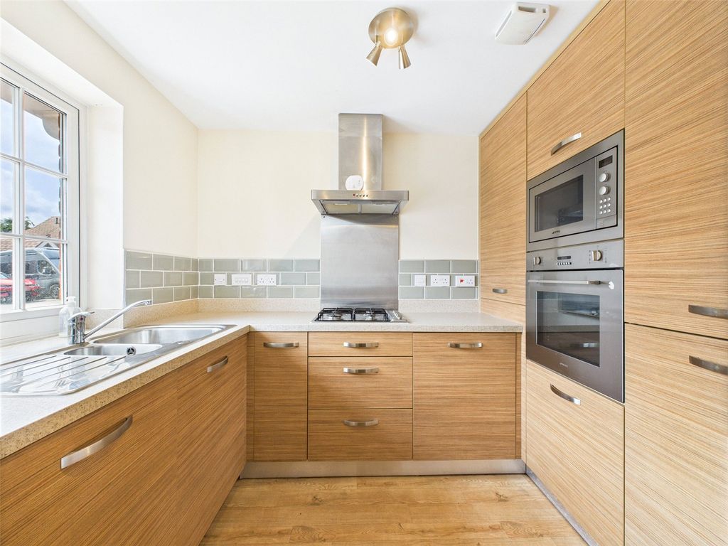 Property photo 2 of 14 Picture No. 05