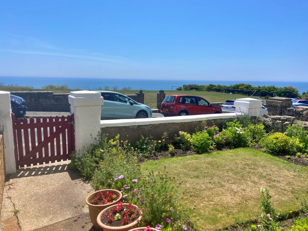 Property photo 2 of 22