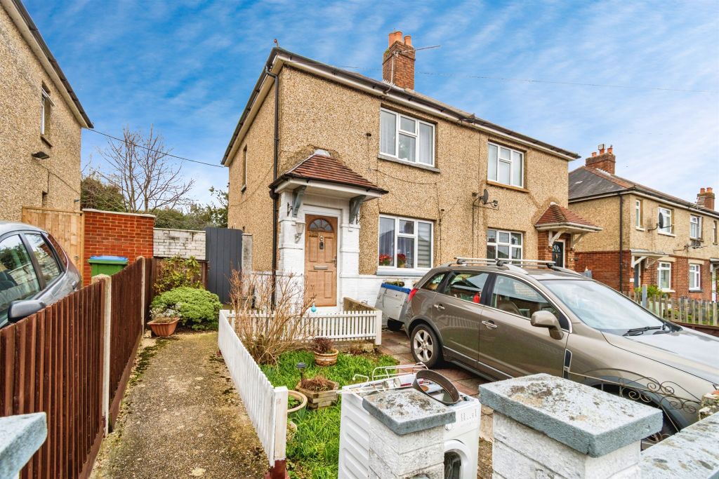 Property photo 1 of 18