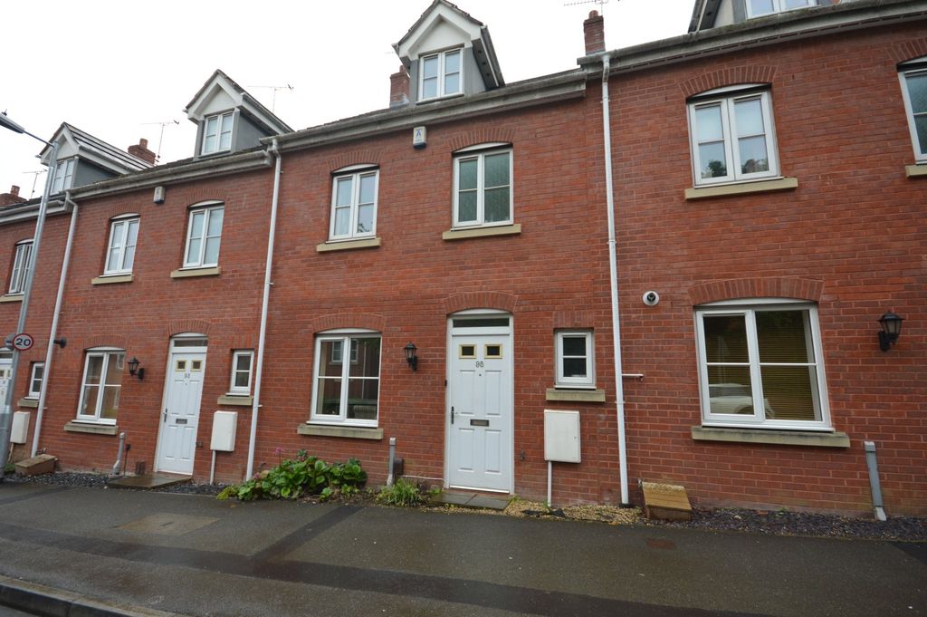 Property photo 1 of 15 Front Aspect